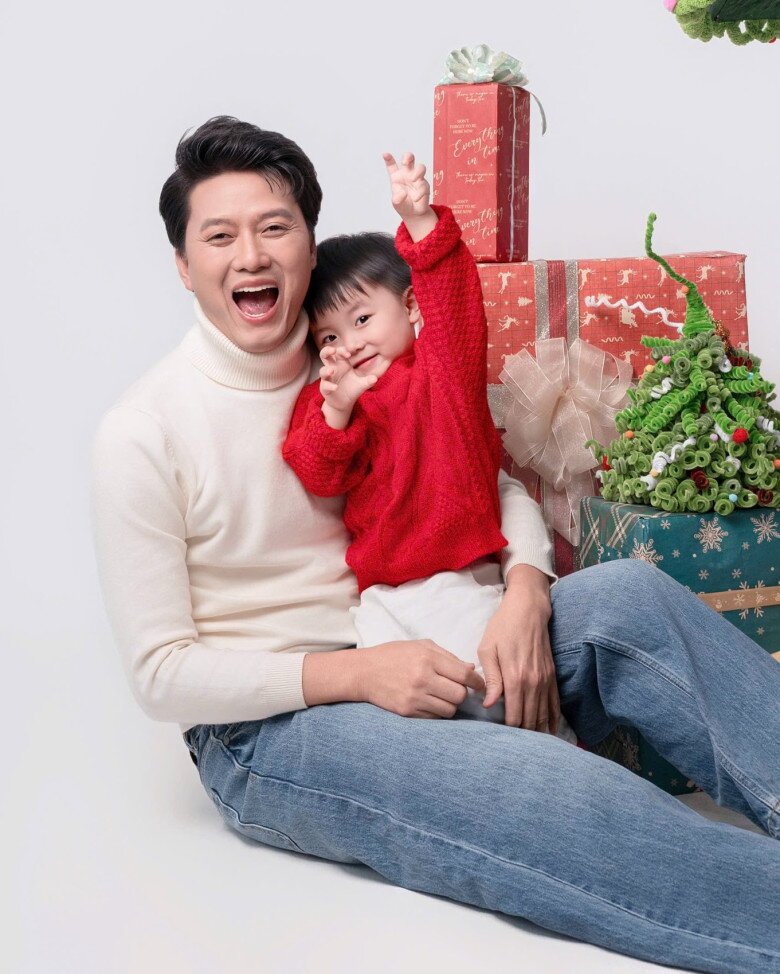 Hoãn thi sinh con cùng “ông chú” hơn 16 tuổi, nữ sinh 2K giờ làm mẹ 2 đứa trẻ, con trai giống bố, con gái hệt mẹ - 4