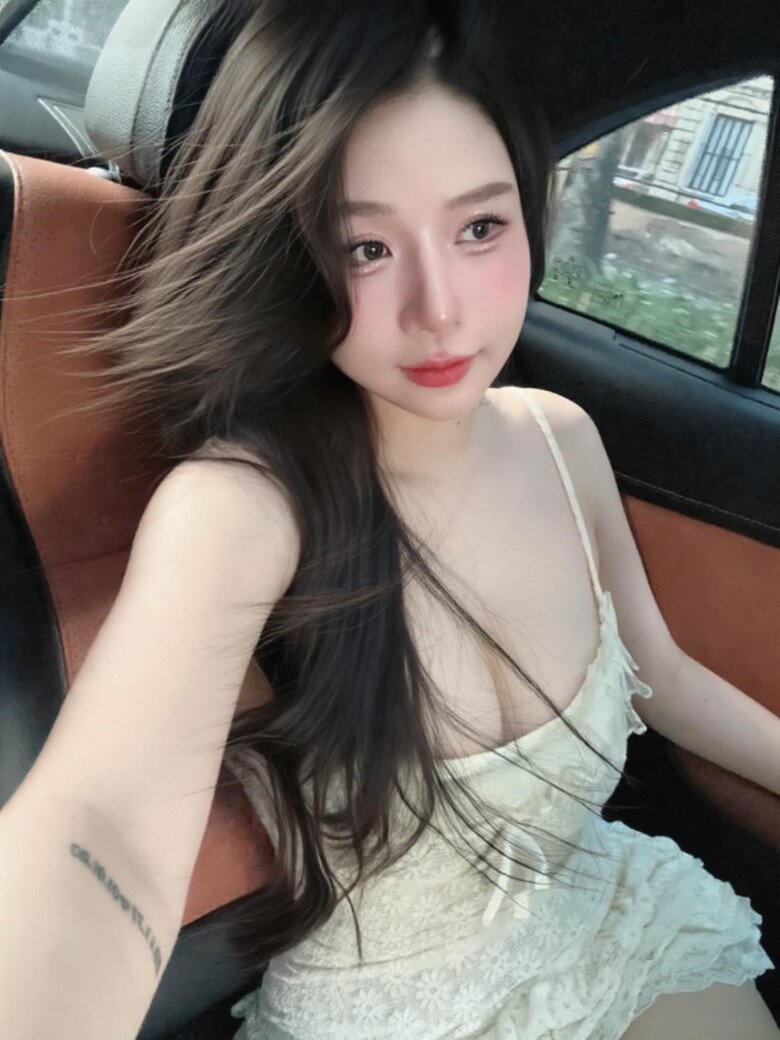 Hotgirl Hà Nội đẹp nõn nà sau sinh con cho nam diễn viên giờ vàng VTV, mẹ chồng chăm cháu để con dâu ngủ đến 12h trưa - 5