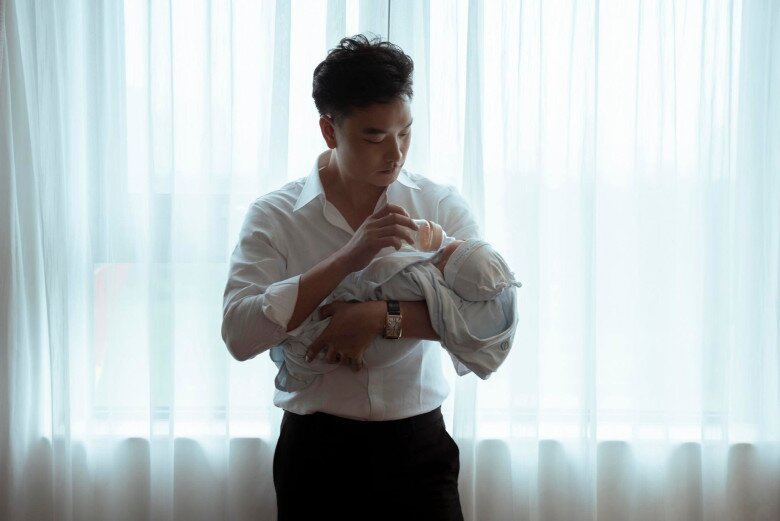 Hotgirl Hà Nội đẹp nõn nà sau sinh con cho nam diễn viên giờ vàng VTV, mẹ chồng chăm cháu để con dâu ngủ đến 12h trưa - 9