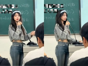 Con chụp lén cô giáo dạy tiếng Anh ở lớp gửi cho bố mẹ, phụ huynh xem ảnh mà ngẩn người