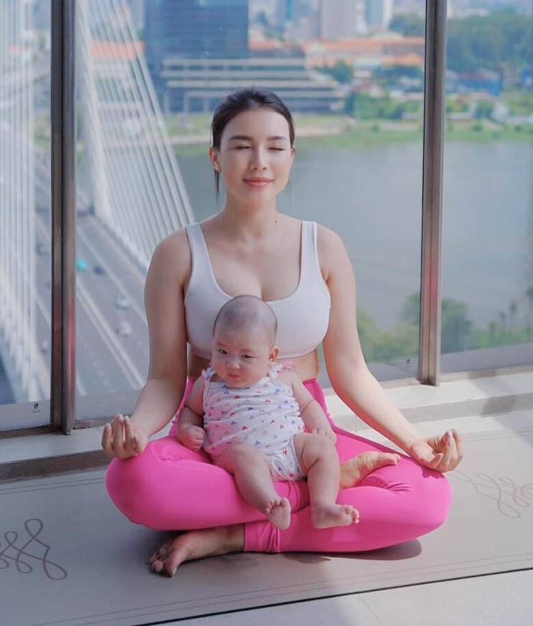 Người đẹp TP.HCM 36 tuổi làm mẹ 7 con nõn nà, ra đường chồng phải dặn amp;#34;Coi chừng người ta nghĩ em chưa chồngamp;#34; - 7