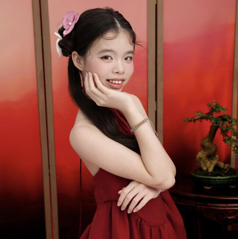 Nữ diễn viên 9 năm giấu kín con gái, đứa trẻ giờ tuổi dậy thì nhan sắc sắp vượt mẹ, học trường quốc tế - 3
