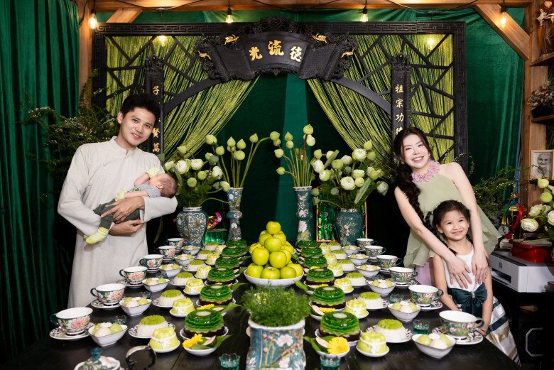 Nữ diễn viên sinh con thứ 2 với đồng nghiệp, làm mâm cúng đầy tháng cho quý tử tuyệt đẹp, hơn nhiều sao Việt - 2