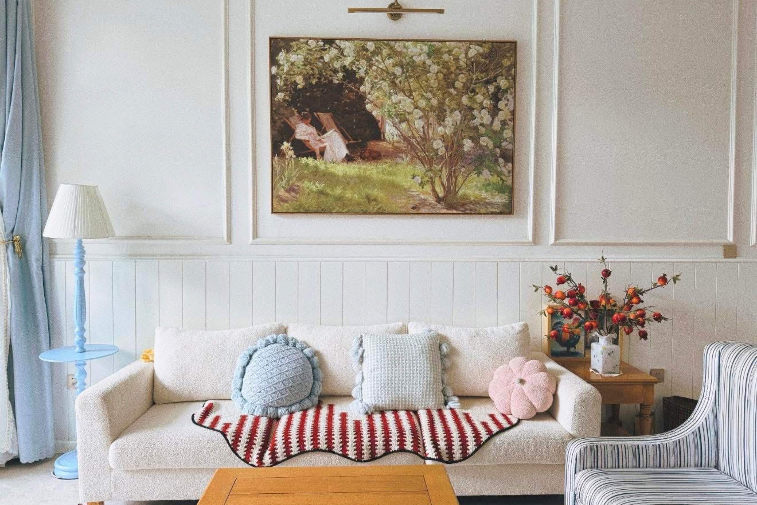 Cặp vợ chồng 8X Đà Nẵng chi 7 tỷ đồng xây biệt thự phủ màu xanh bầu trời, phong cách thơ mộng ai nhìn cũng mê - 3