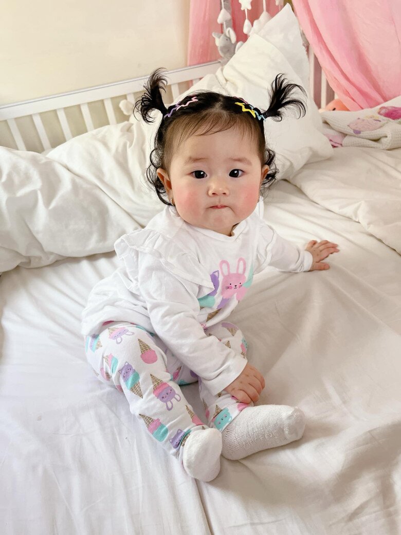 Hotgirl TVHK Việt rời cabin máy bay sang Úc làm mẹ, đẻ liên tiếp 2 con vẫn đẹp mơn mởn, được khuyên đi thi Hoa hậu - 9