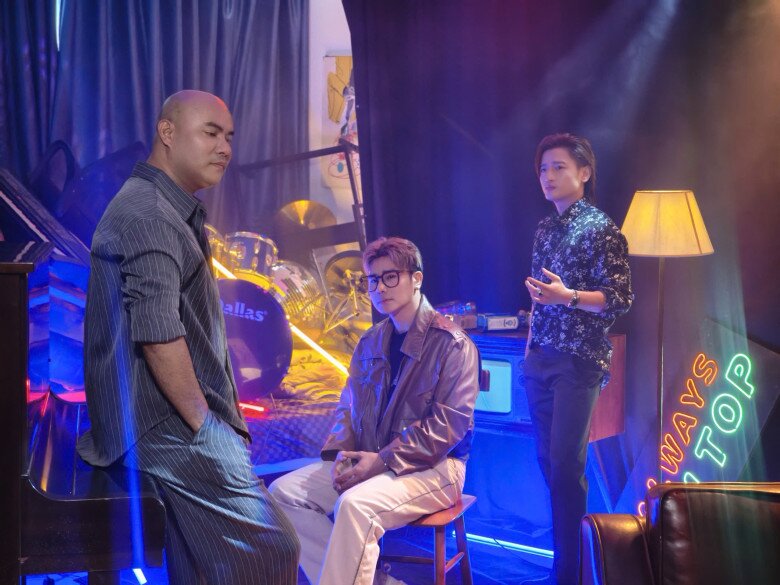 Vai diễn cuộc đời thuộc chuỗi sản phẩm âm nhạc được A Tuân ấp ủ song song cùng “Lệ ngang trời”, “Chiếc ô ngày không bão” và “Chuyện tình không vui” như một hành trình phản chiếu tâm hồn của người nghệ sĩ giữa sóng gió.