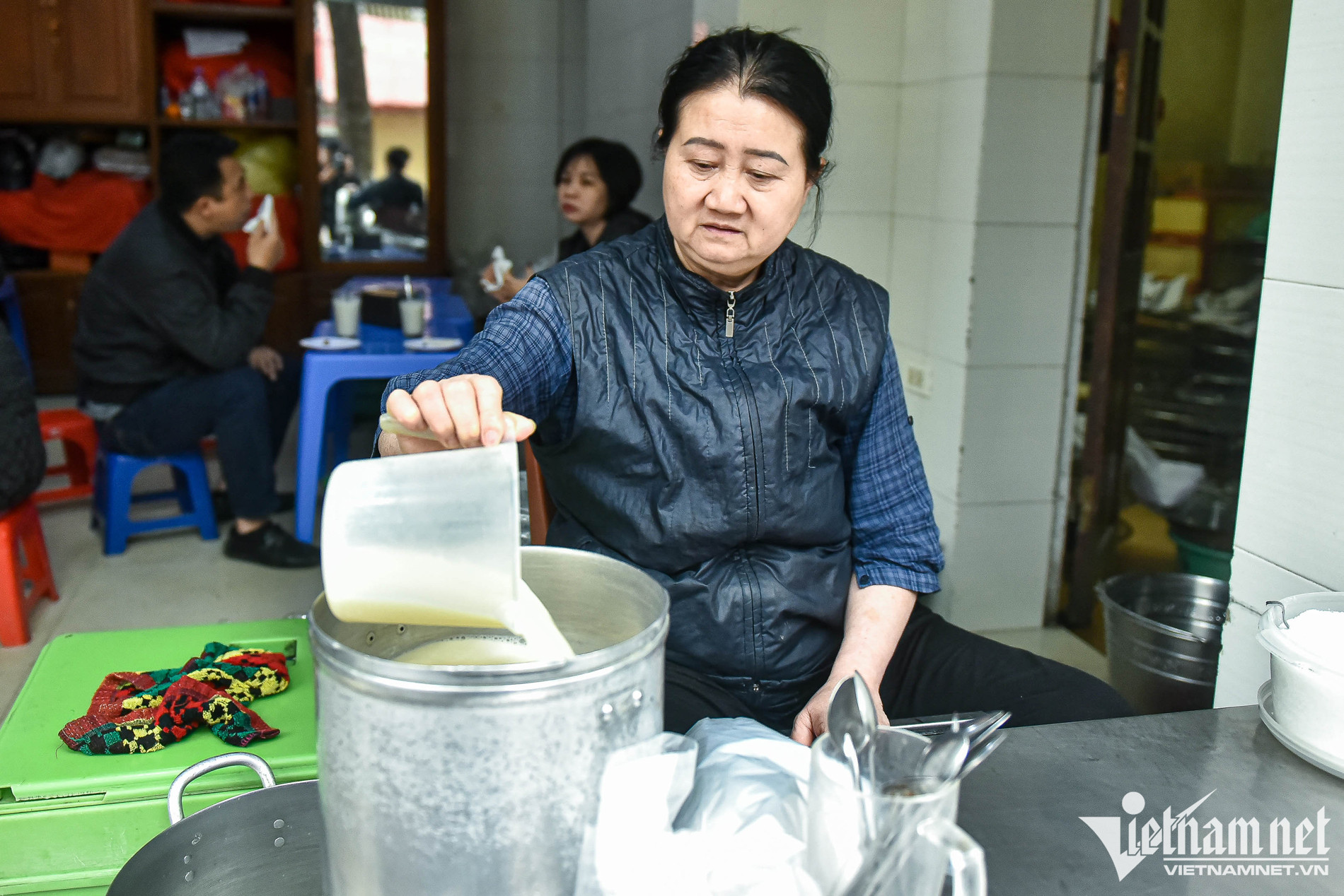 10 quán ăn bình dân, nổi tiếng khách nên thử ở phường Ba Đình, Hà Nội - 2