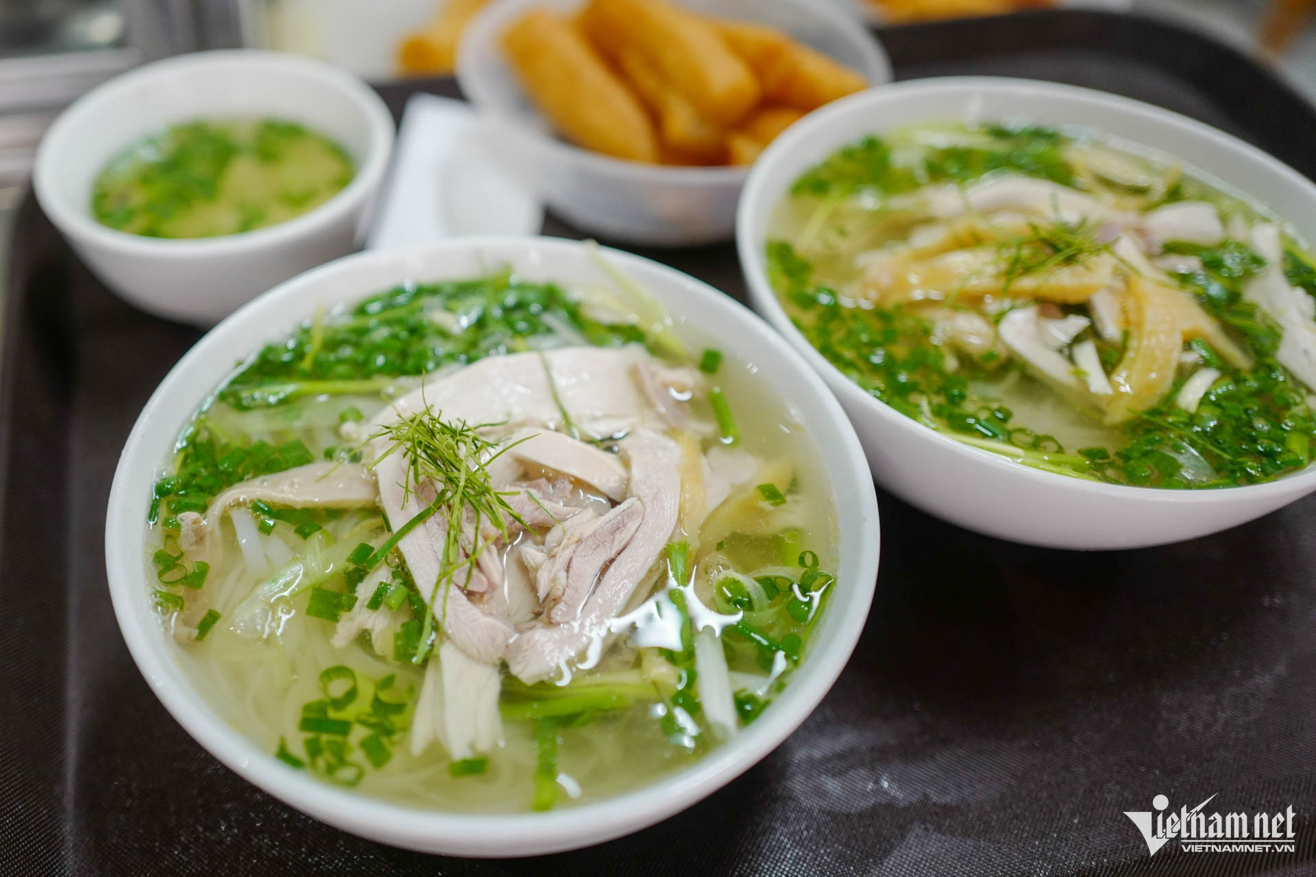 Quán phở này 2 lần lọt vào danh sách Michelin Selected (năm 2023 và 2025). Ảnh: Linh Trang