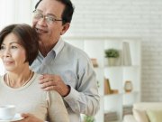 Yêu con - Tuổi già đừng vội về quê hay ở cùng con cái: Ở qua 3 nơi tôi mới thấm thía