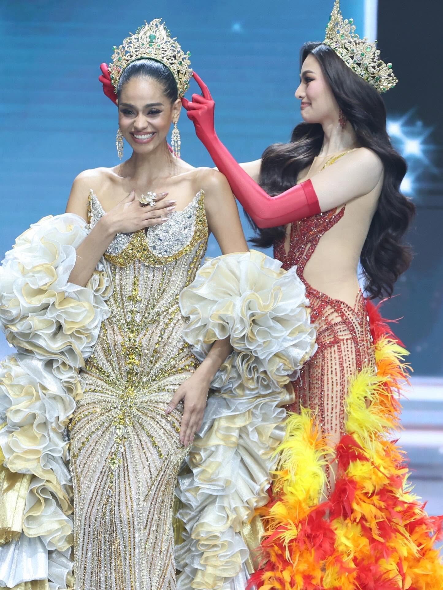 img src/upload/4-2026/images/2026-10-11/1791707427-screenshot_3-0823-width1920height1141.jpg width660 /br /
Jihan Dimack tại phần thi ứng xử. (Ảnh: GrandTV)