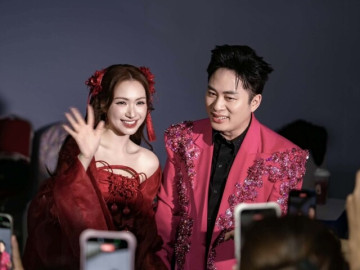 Tùng Dương dựng sân khấu rộng 90m với 100 vũ công, Hòa Minzy là khách mời tiếp theo lộ diện