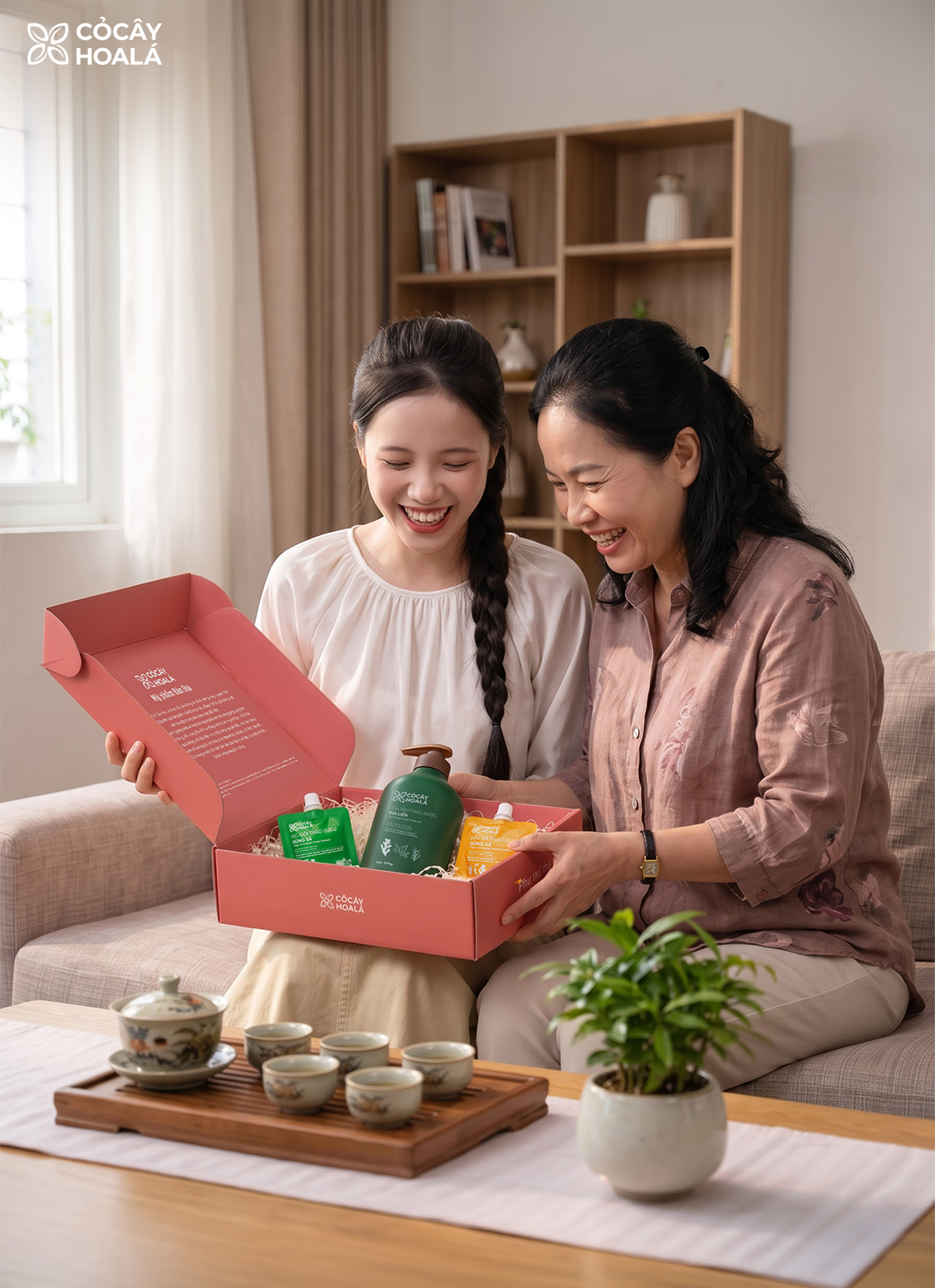 Tặng son sợ lệch màu, tặng nước hoa sợ lệch gu: Chị em mách nhau món quà 20/10 amp;#34;khó mà saiamp;#34; cho mẹ, sếp nữ và hội bạn thân - 1