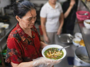 Lifestyle - Quán cháo lươn còn nguyên hạt gạo nổi tiếng ở xứ Thanh