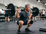 Sức khỏe - Tập squat bao lâu thì vòng đùi bắt đầu to lên?