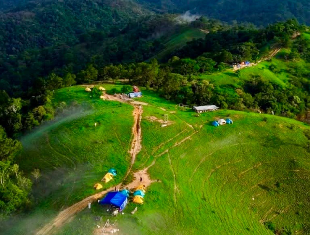 Cung Đường Trekking Tà Năng - Phan Dũng
