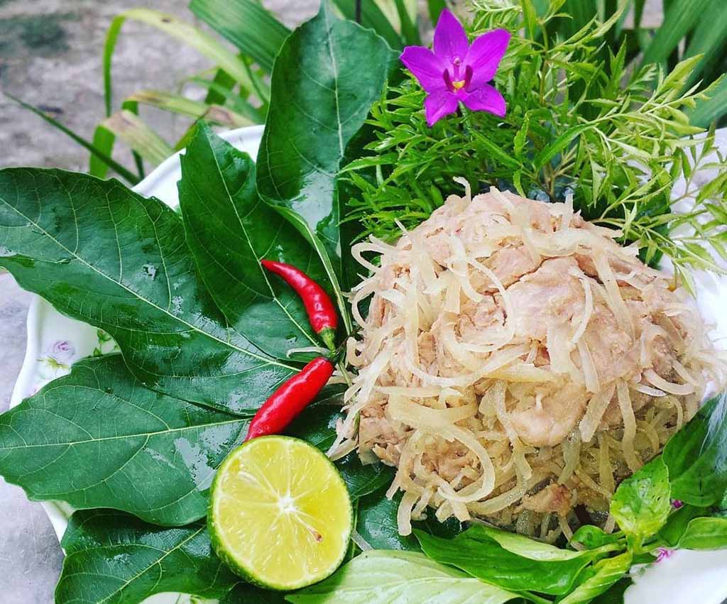 Đặc sản nem nắm nổi tiếng