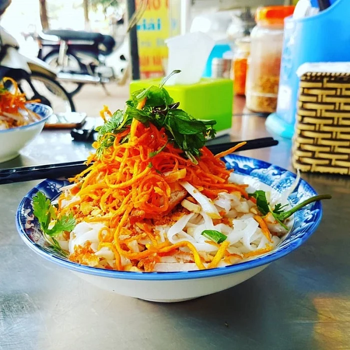 Bát phở chua thơm ngon khó cưỡng