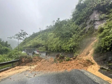 Danh sách xã phường ở Trung Bộ có nguy cơ cao lũ quét, sạt lở đất