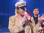 Giải trí - Big Bang làm "nổ tung" Mỹ Đình, G-Dragon đập đàn gây sốc