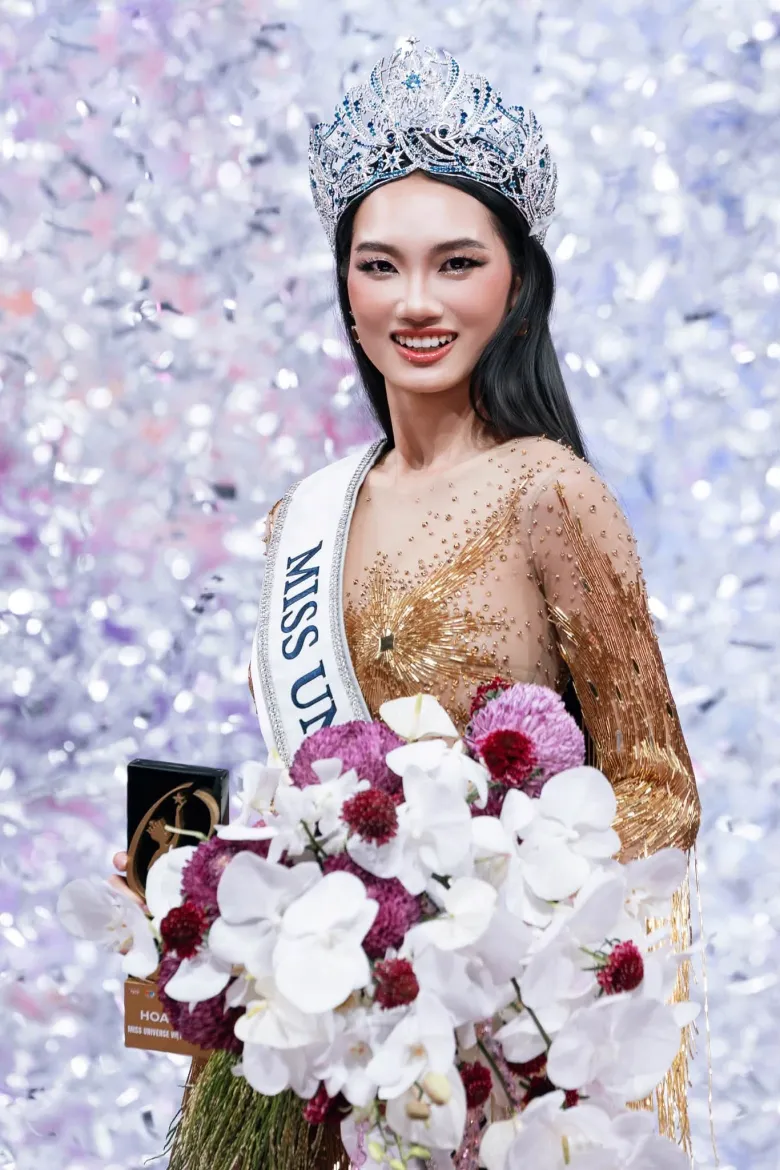 Quỳnh Anh khi đăng quang Miss Universe Vietnam 2026, hôm 3/10.
