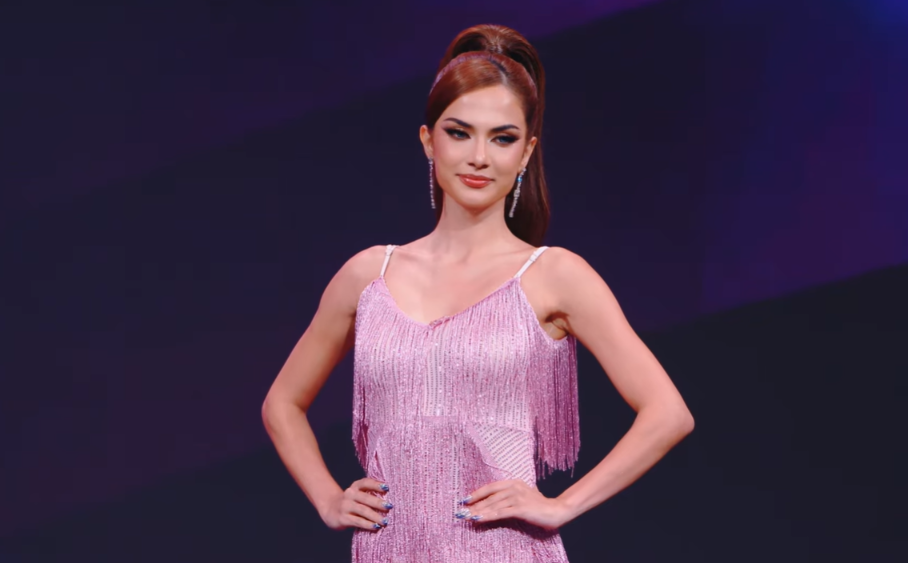 Người đẹp Gương mặt khả ái: Emma Maria Fernandez Le (Emma Lê).