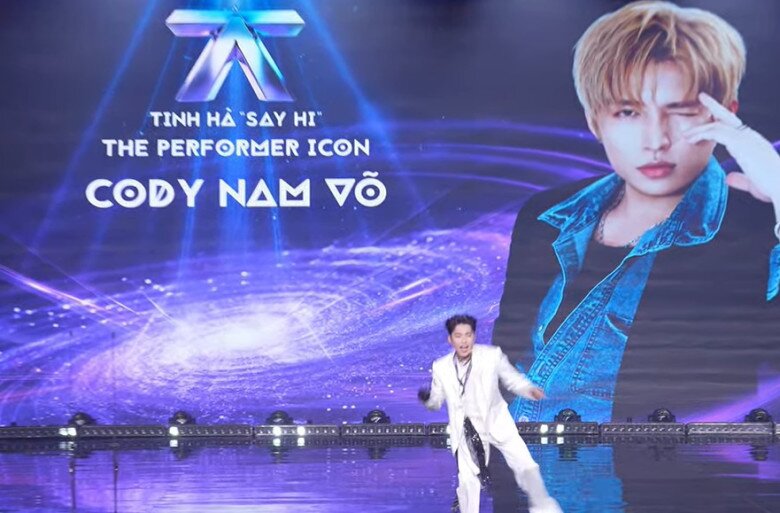 The Performer Icon (Anh Trai Trình Diễn Ấn Tượng Nhất): Cody Nam Võ.