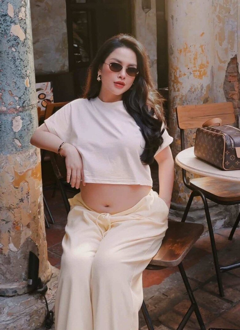 Hot girl Sài thành sinh con thứ 3 với anh trai Bảo Thy, ngoại hình nhóc tỳ như amp;#34;photocopyamp;#34; từ bố thiếu gia - 7