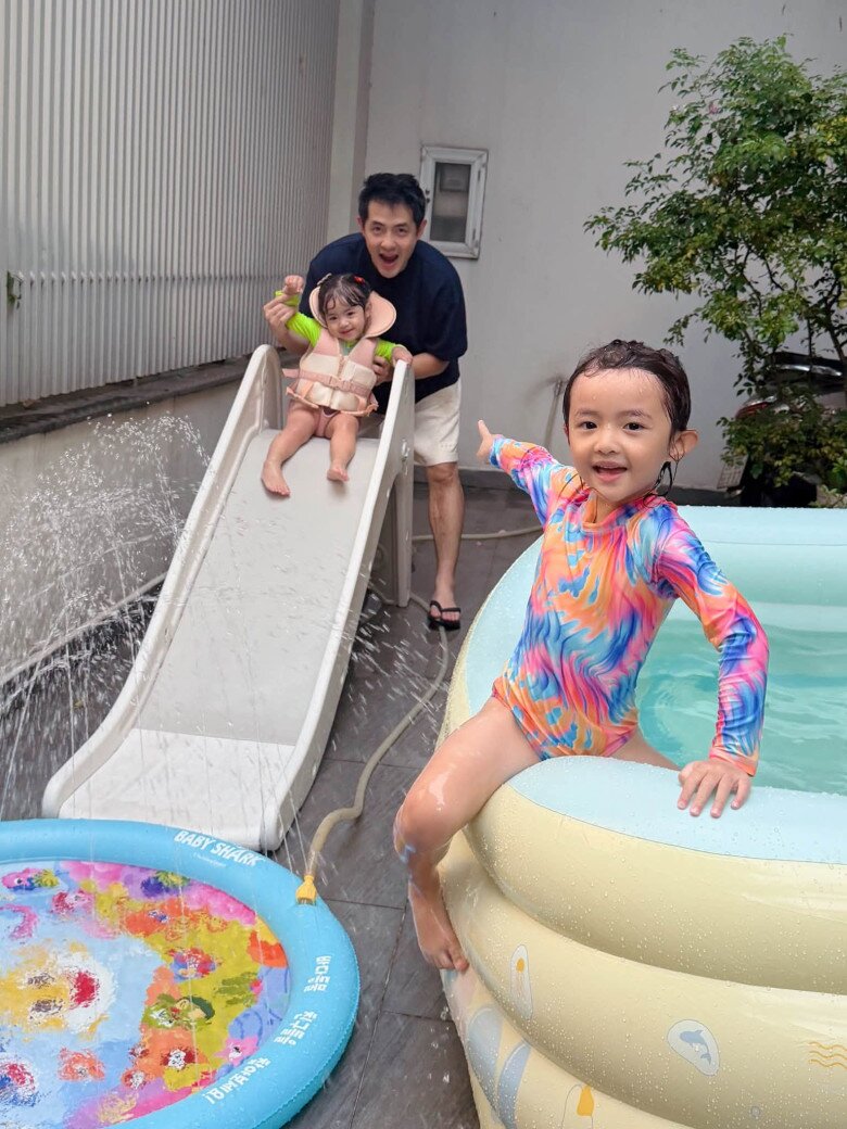 6 cô con gái rượu vừa xinh vừa đáng yêu khiến các ông bố sao Việt hết lòng chiều chuộng hơn cả vợ mỹ nhân - 11
