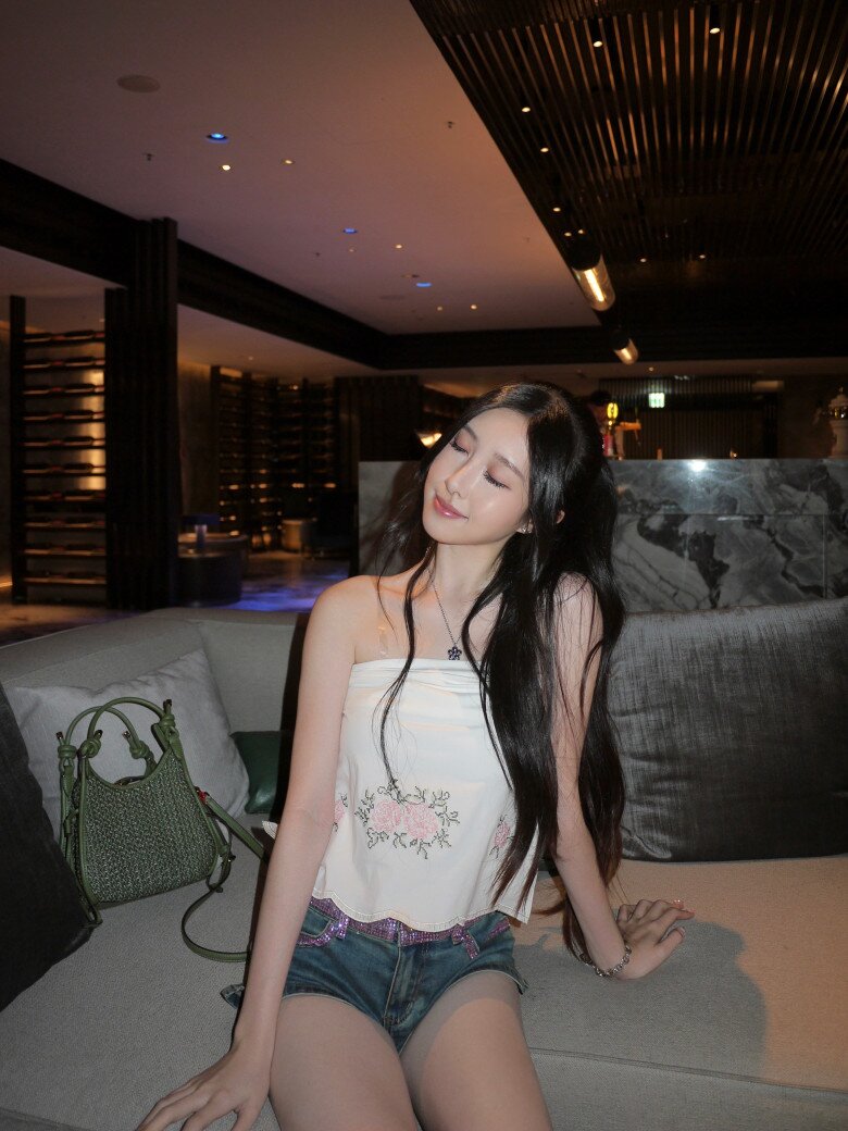 Hai con gái được người lạ tặng tiền tỷ vì xinh như thiên thần, cuộc sống hiện tại không ngờ nhờ quyết định của bố mẹ - 7