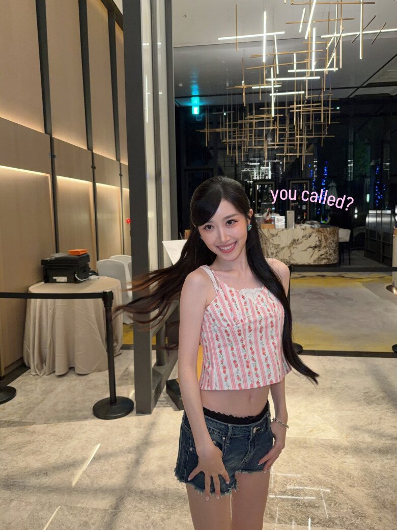 Hai con gái được người lạ tặng tiền tỷ vì xinh như thiên thần, cuộc sống hiện tại không ngờ nhờ quyết định của bố mẹ - 8