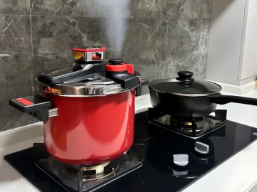 Nhà đẹp - Dùng nồi áp suất truyền thống 3 năm, đến khi đổi sang nồi áp suất điện, tôi mới thấy tiếc