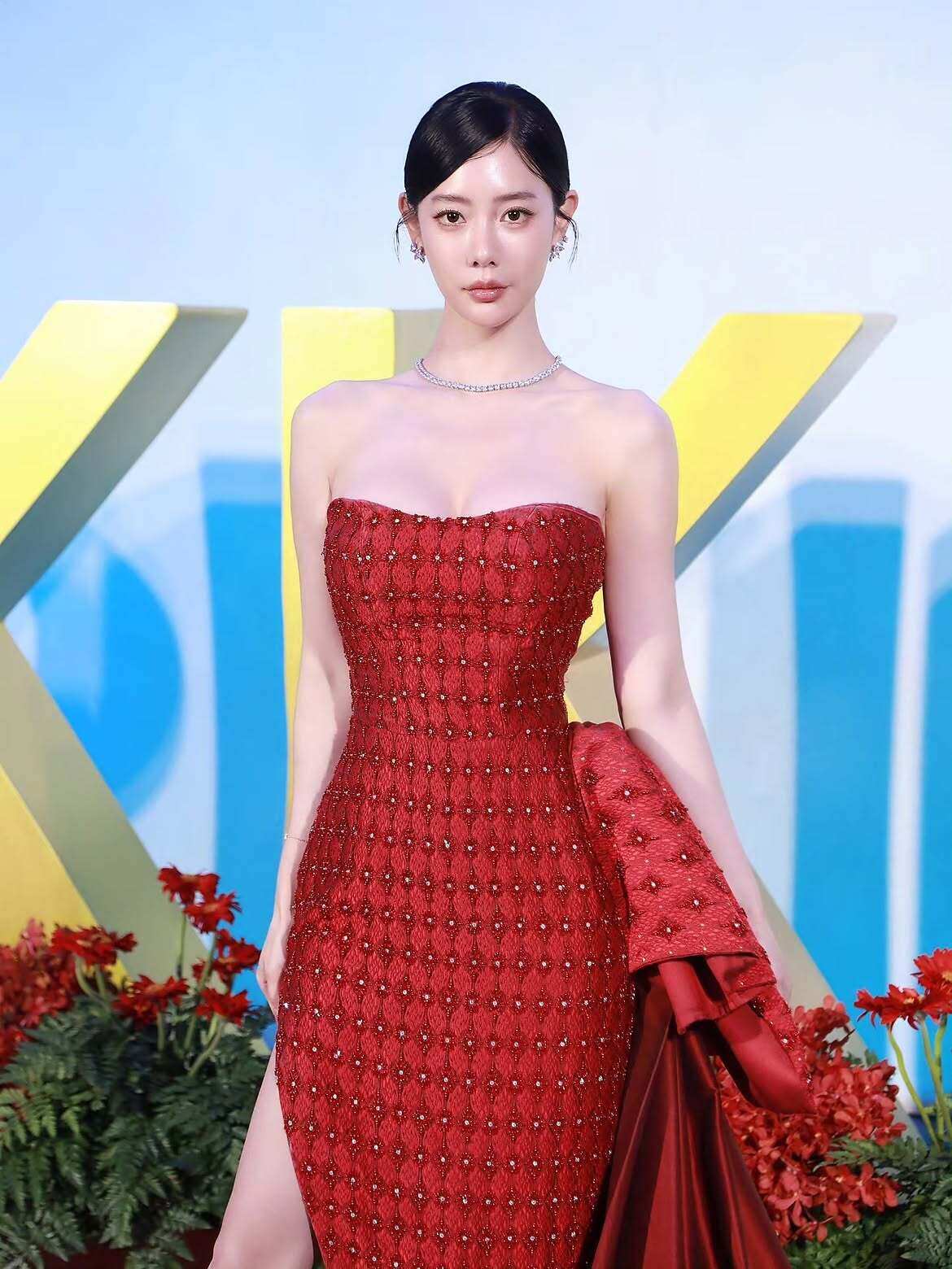 amp;#34;Mỹ nhân đẹp thứ hai thế giớiamp;#34; U45 có làn da amp;#34;không tuổiamp;#34;, sống độc thân sang giàu sau ly hôn đại gia - 9