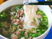 Sức khỏe - 3 sai lầm nào thường gặp khi ăn phở sáng? Điều đáng sợ nhất không phải là ít rau, thêm quẩy nhưng ai cũng làm