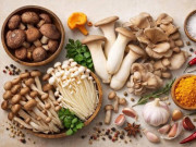 Sức khỏe - Tiến sĩ dinh dưỡng chỉ ra sai lầm khi ăn nấm thay thịt, rau