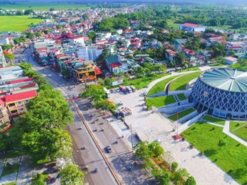 Tỉnh nào một con gà gáy ba nước cùng nghe, được vua nhà Nguyễn đặt tên trong lịch sử Việt?
