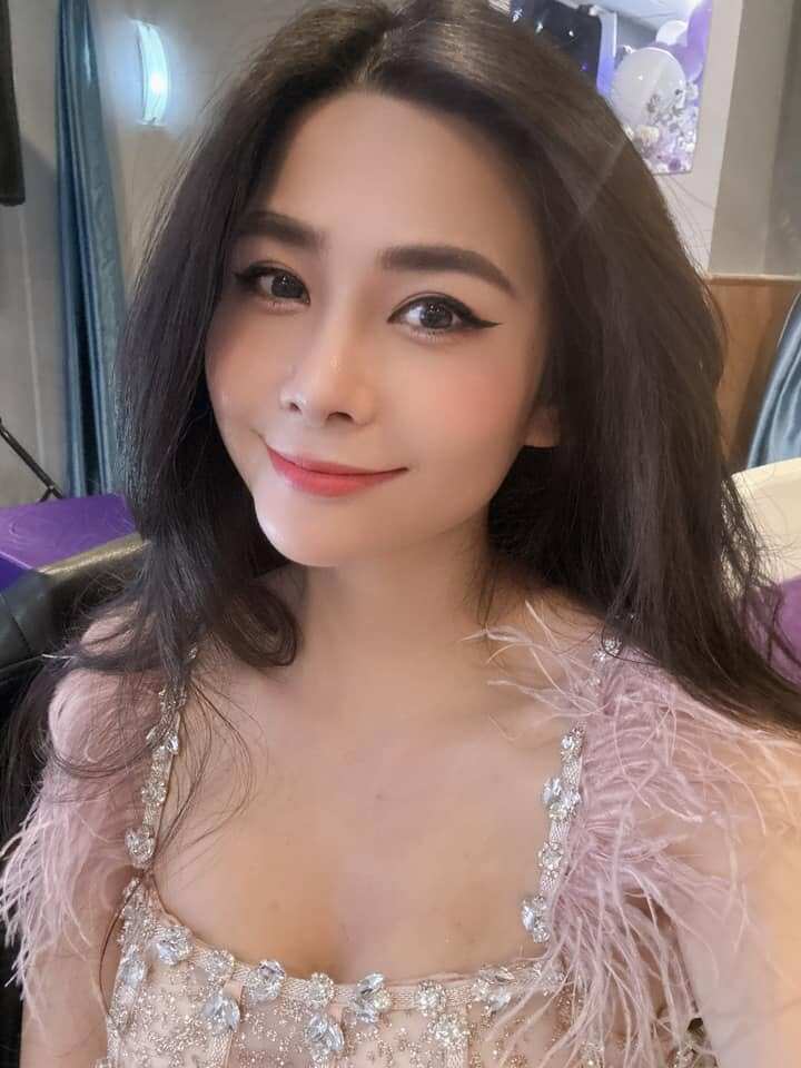 Người đẹp Hải Phòng làm mẹ đơn thân phải lòng chàng Việt kiều ở lớp học, đưa con riêng sang Đức sống hạnh phúc - 1