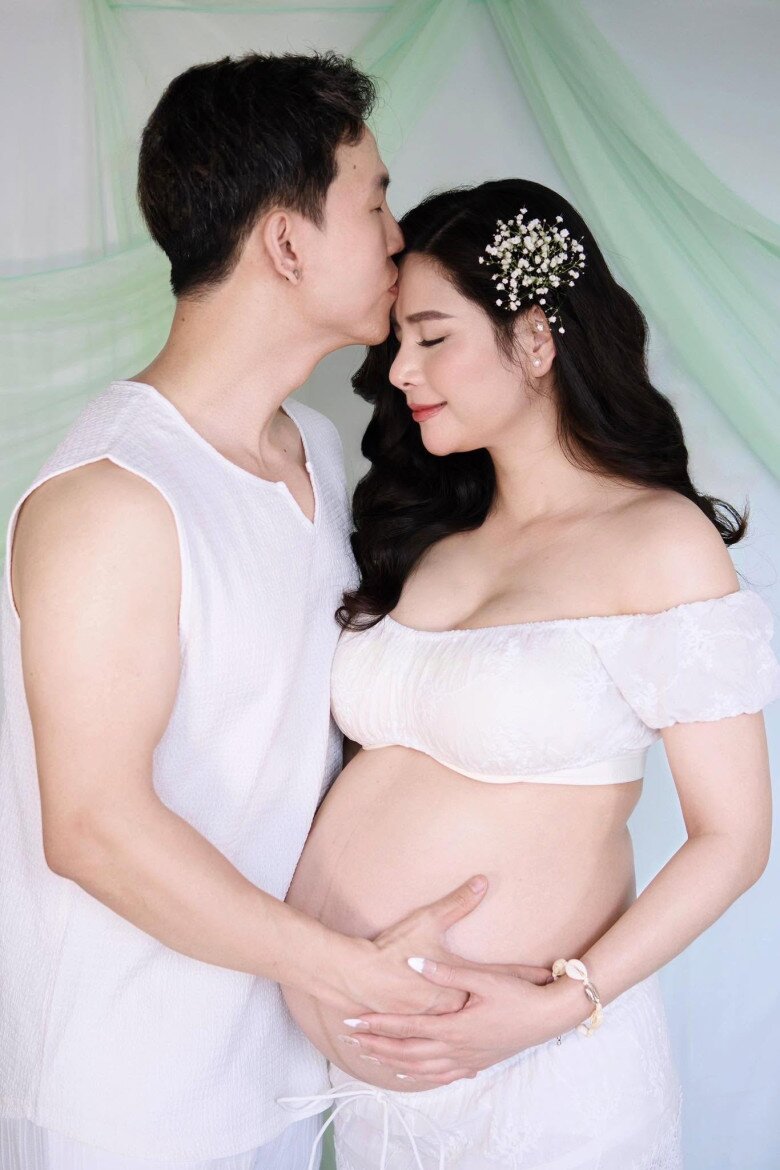 Người đẹp Hải Phòng làm mẹ đơn thân phải lòng chàng Việt kiều ở lớp học, đưa con riêng sang Đức sống hạnh phúc - 3