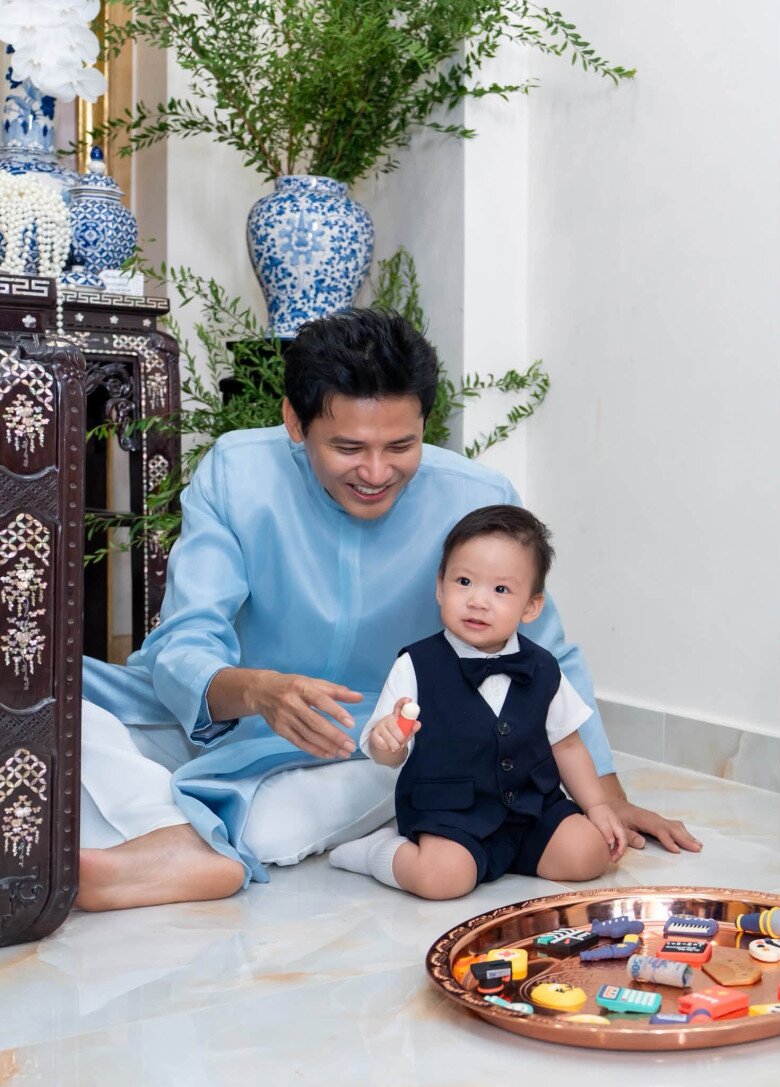 Sinh con với đồng nghiệp, diễn viên Ngọc Ánh tổ chức tiệc thôi nôi đậm chất hoàng gia, nhìn mâm cúng hội mẹ bỉm tròn mắt - 3