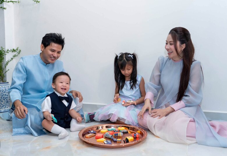 Sinh con với đồng nghiệp, diễn viên Ngọc Ánh tổ chức tiệc thôi nôi đậm chất hoàng gia, nhìn mâm cúng hội mẹ bỉm tròn mắt - 4